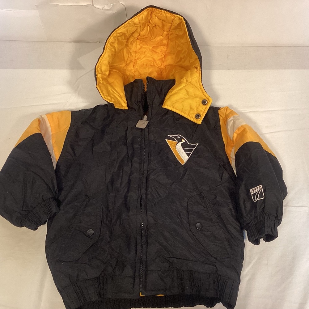Logo 7 Vintage Pittsburgh Penguins Boys hooded jacket size small 4